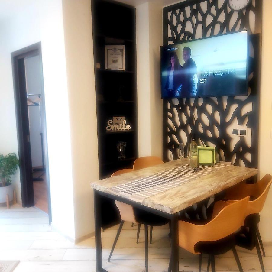 Saint Nicholas Varna Lovely 2 Bedroom Apartment With Sunny Garden Exterior photo